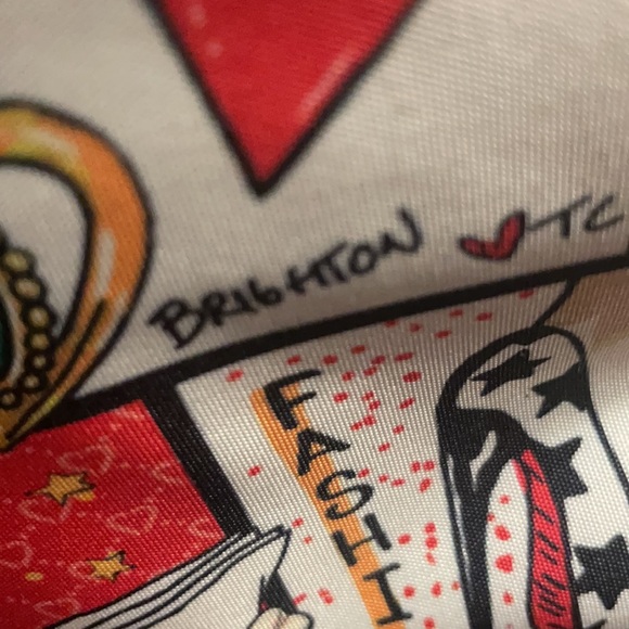 Brighton Power of Love Crossbody Bag - Picture 4 of 7